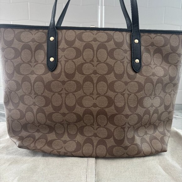 Coach x Disney Snow White Tote Bag - Brown - Limited Edition - Patches - Picture 3 of 13